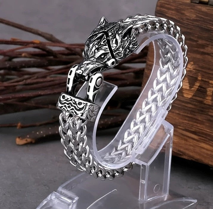 Wolf Skull Chain Bracelet – Vintage Punk Stainless Steel